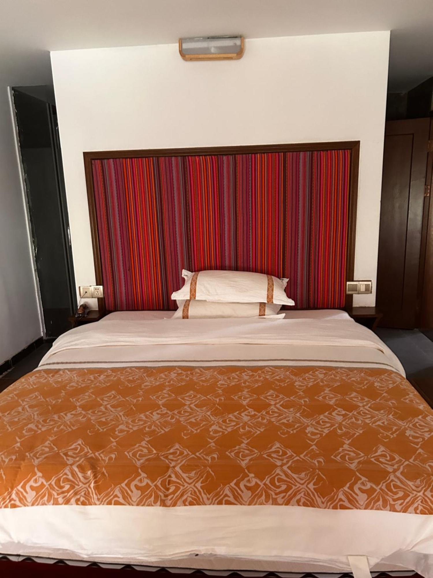 Family Hotel Čang-ťia-ťie Exteriér fotografie