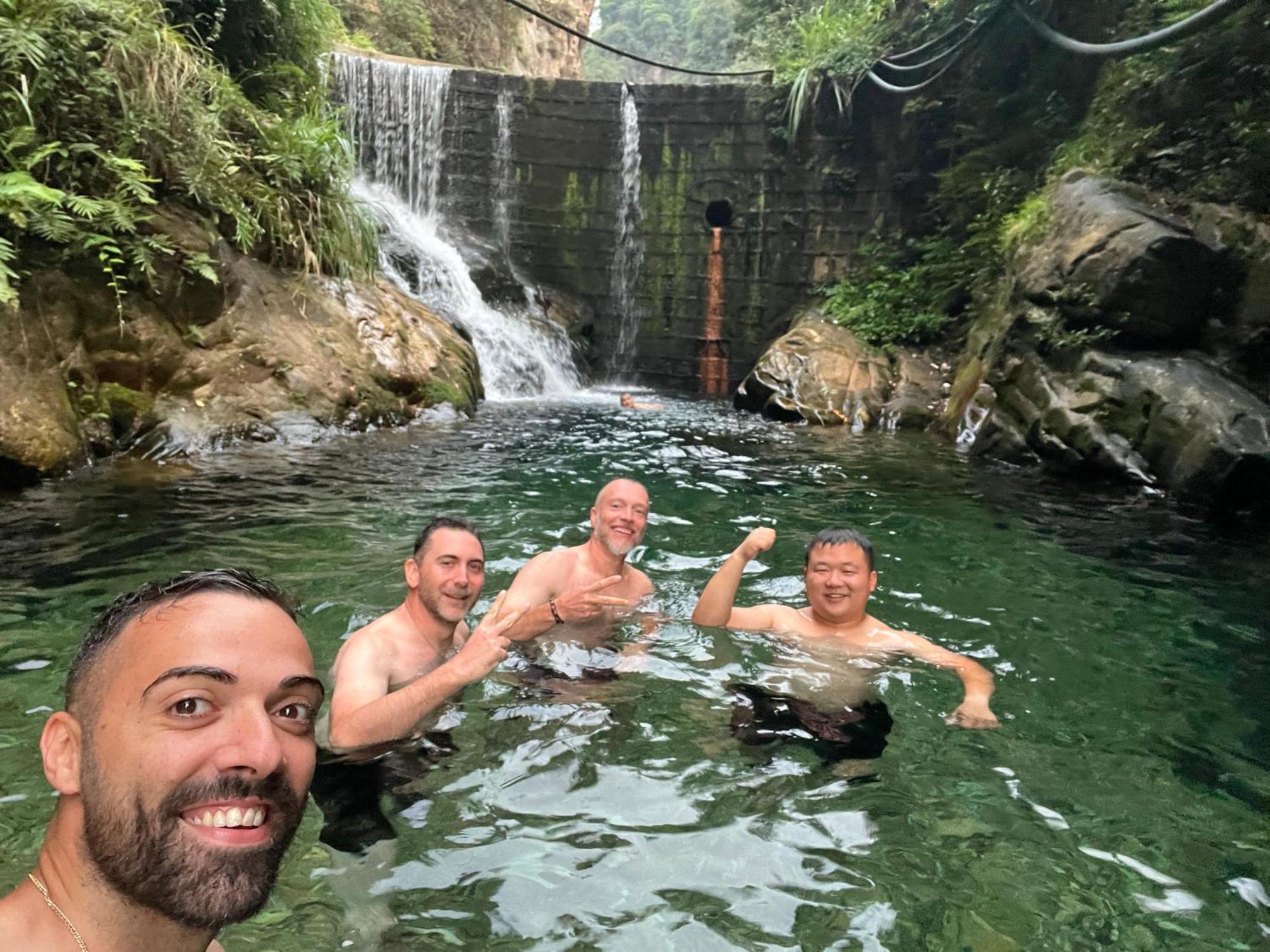 Family Hotel Čang-ťia-ťie Exteriér fotografie